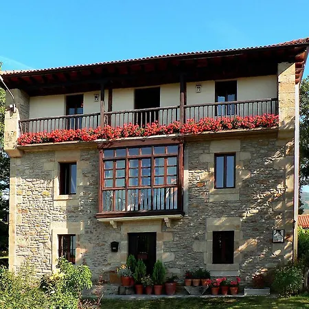 Country house El Cajigal De Quintana